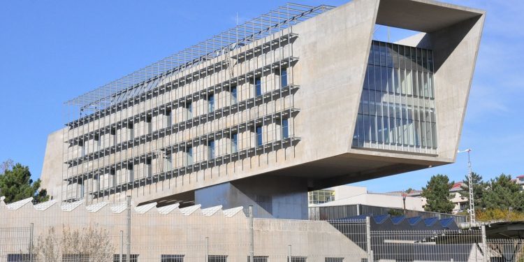A universidade inaugura o MTI con máis de 160 investigadores a pleno rendemento