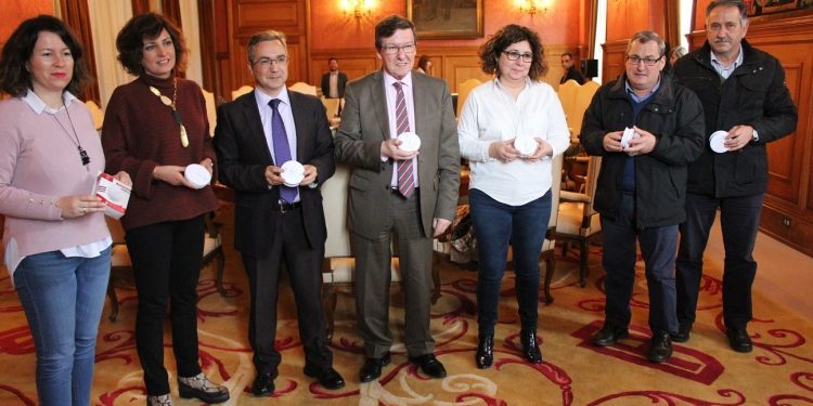 Tres mil detectores de fume domésticos para sete concellos da comarca