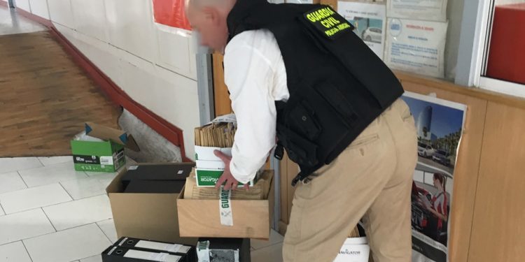 Detenido el responsable de un concesionario por un supuesto fraude de 640.000 euros