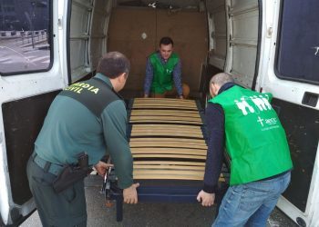 La Guardia Civil colabora con la Asociación Española Contra el Cáncer