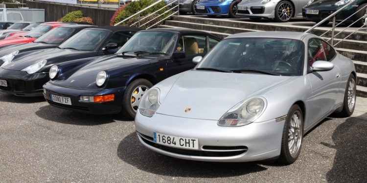 El Salón del Automóvil de Vigo acelera sus ventas en una jornada con gran afluencia