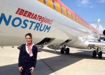 Air Nostrum busca tripulantes de cabina en Vigo