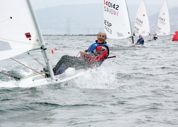 Los veteranos se citan en Bouzas con el Trofeo de Láser Máster
