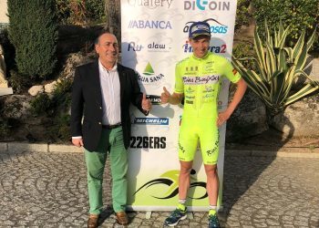 El sudafricano Van Heerden se estrena con el Rías Baixas en el Memorial Pascual Momparler