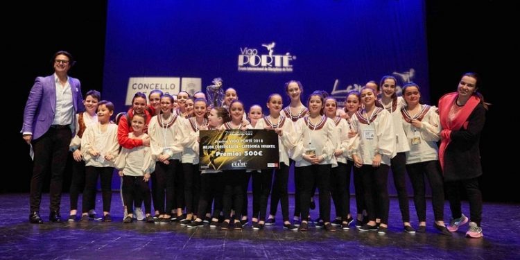 La Escuela de Baile Dansarey gana el premio infantil de Vigo Porté