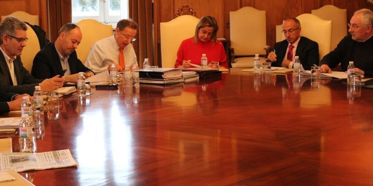 Medio millón de euros do Plan Concellos para contratar a 86 persoas