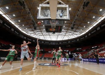 El Celta Zorka apabulla en su primer partido de la fase de ascenso