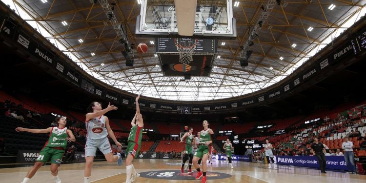 El Celta Zorka apabulla en su primer partido de la fase de ascenso