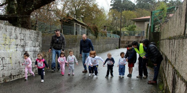 Los atletas del futuro desafiaron al mal tiempo en Beade