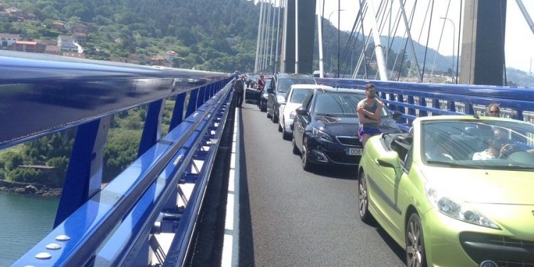 O Concello de Vigo estuda accións legais polo caos en Rande