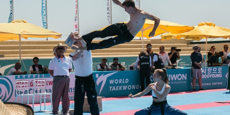 O vigués Miguel Barreiro, primeiro español no equipo mundial de exhibición