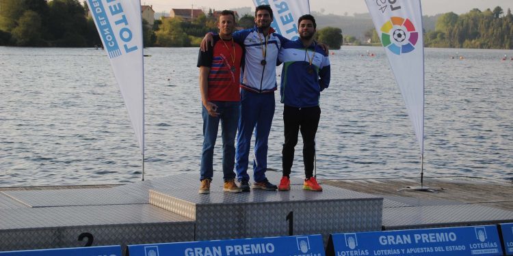 El piragüismo gallego se baña en oro en Trasona