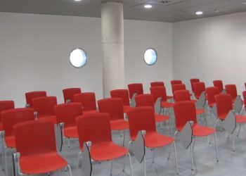 La UNED de Vigo rescata del olvido a las mujeres que fueron borradas de la Historia del Arte