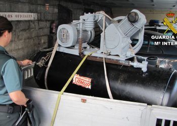 Investigan a dos vecinos de Ponteareas por varios robos en naves empresariales