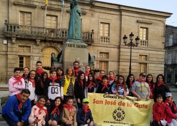 Alumnos do colexio San José da Guía inician o Camiño de Santiago Solidario