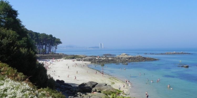 Unha de cada catro bandeiras azuis de Galicia está na Ría de Vigo