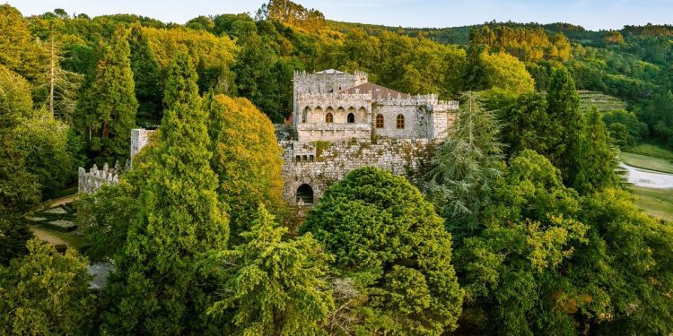 Seis días de portas abertas para coñecer o renovado castelo de Soutomaior