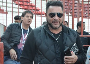 Mohamed: abrazo y conversación “al oído” con Messi