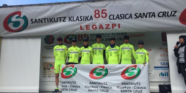 El Club Ciclista Rías Baixas despide la Copa de España en Madrid