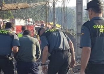 O alcalde de Tui ordena non pagar a factura dos pasados fogos de San Telmo