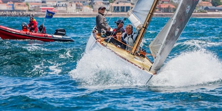 El «Bribón Gallant» y el «Evelina», primeros líderes de la Regata del 525 Aniversario de la Arribada