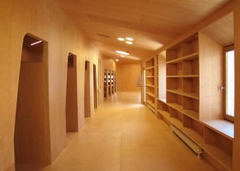 Baiona completa el último trámite para abrir la biblioteca municipal