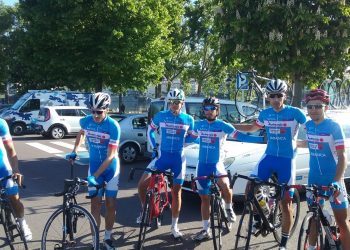 El Autronic-CC Vigués busca la Volta a Coruña