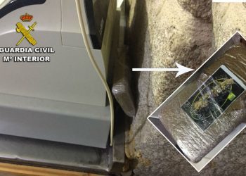 Detenido el gerente de un bar de Gondomar que escondía droga tras la caja registradora