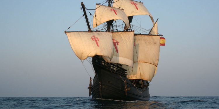 La Nao Victoria llega a Baiona para difundir la primera vuelta al mundo