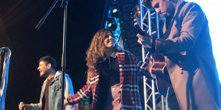 Una representación de OT para llenar Castrelos