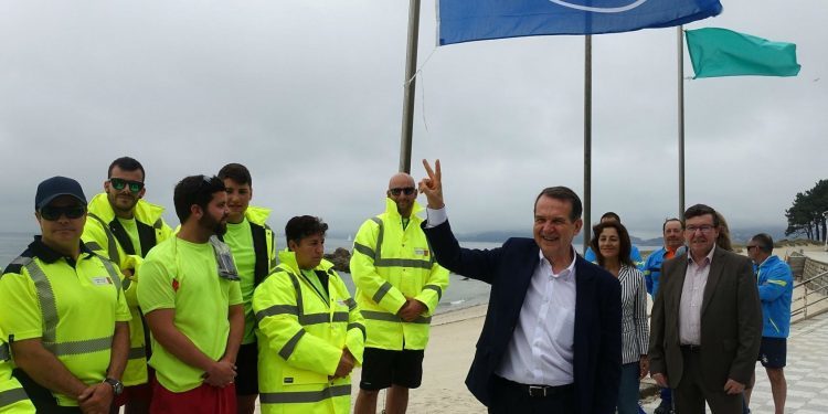 El Concello se da dos años para que todo Samil tenga bandera azul