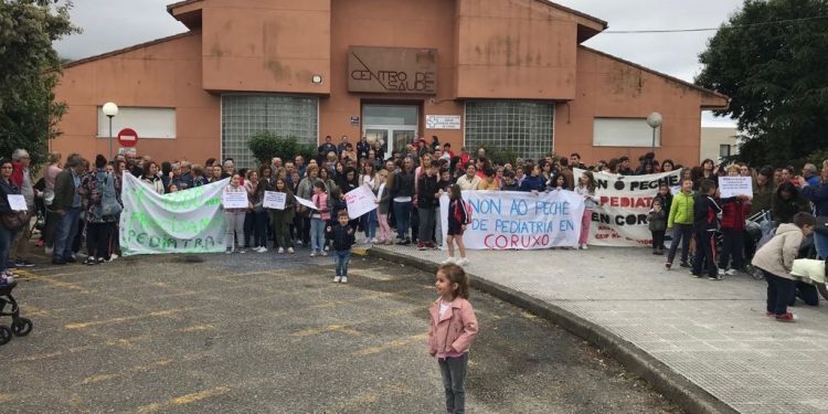 Coruxo alza la voz contra la pérdida del servicio de Pediatría