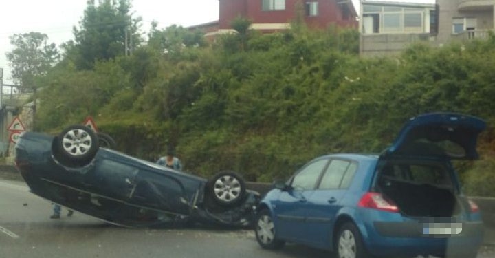 Un herido en un accidente múltiple a la salida de Vigo
