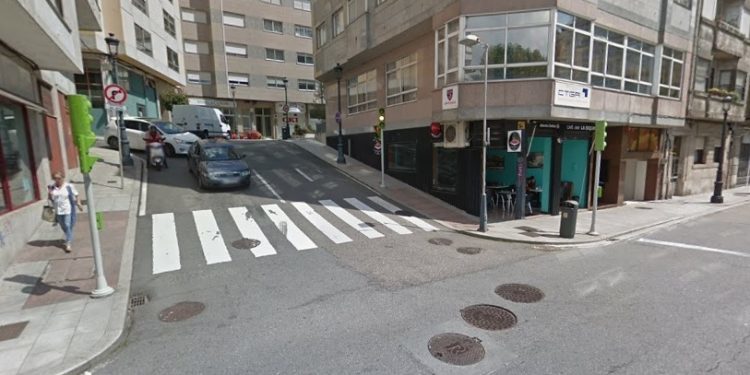 Fallece un motorista en Vigo tras chocar contra un coche