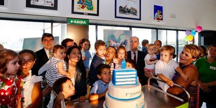 Homenaxe aos nenos do Cunqueiro polo terceiro aniversario do hospital