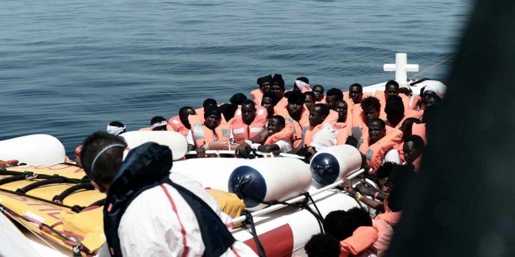 Vigo acoge en dos pisos de la ciudad a ocho refugiados del ‘Aquarius’