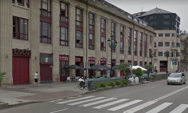 Cazan de copas en el Areal a una pareja de turistas que hizo un ‘simpa’ en el Casco Vello
