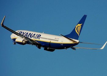 Los derechos de los afectados por los cuatro vuelos cancelados por Ryanair en Vigo