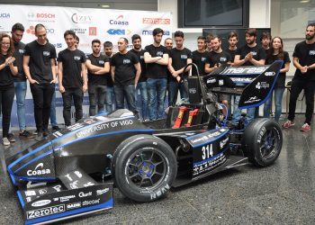 O bólido UM18, listo para rodar a todo gas