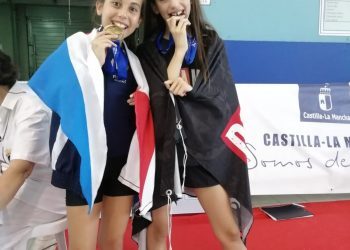 Blanca Fidalgo logra el oro y hace historia para el Náutico de Vigo