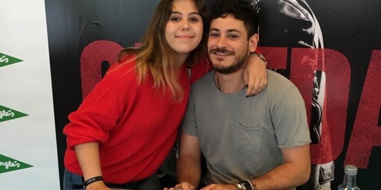 Cepeda desata la locura en Vigo