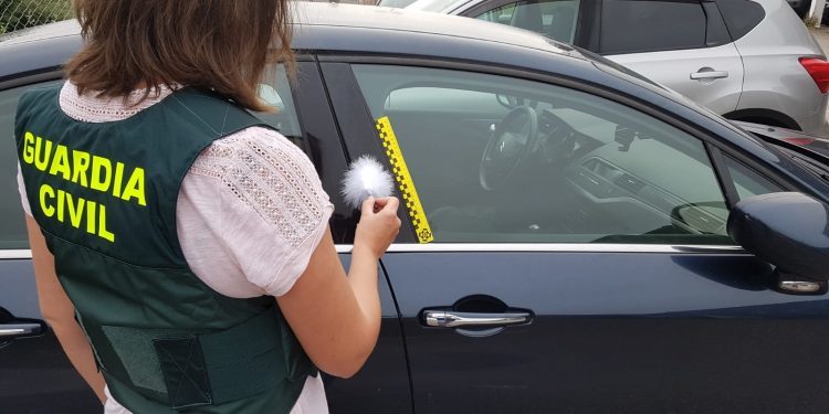 Detienen en Vigo al presunto autor de 24 robos en coches en Baiona y Nigrán