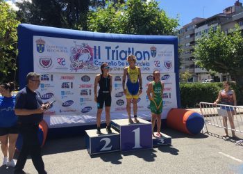 Aída García e Ryan Wayne Waddington, gañadores do Tríatlon de Redondela