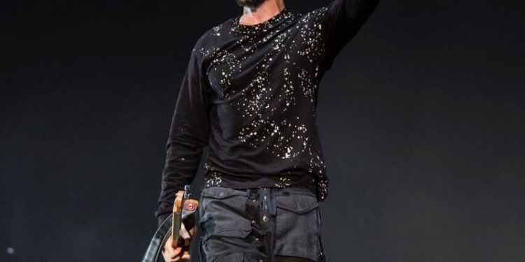 Juanes logra otro lleno para Castrelos