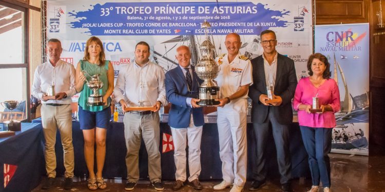 El Trofeo Príncipe de Asturias suelta amarras en Baiona
