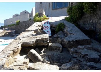 Bajada a la playa de Alcabre