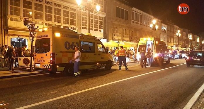 Cinco heridos al caer el falso techo de un restaurante de Baiona