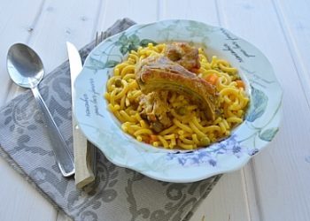 Cazuela de fideos con costilla