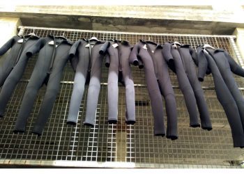 Secando la ropa de aguas