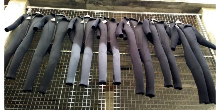 Secando la ropa de aguas